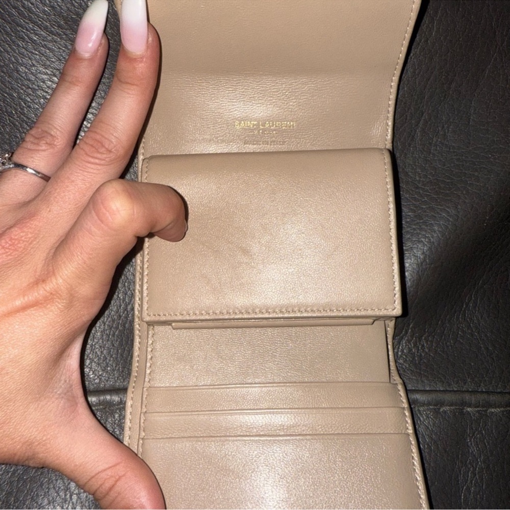 YSL Saint Laurent Tan Quilted Leather Bifold Wallet - Picture 12 of 14